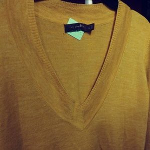 Womens long sleeve V-Neck shirt